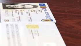 VIDEO Controverse în jurul noului buletin electronic. Românii au pornit un val de controverse